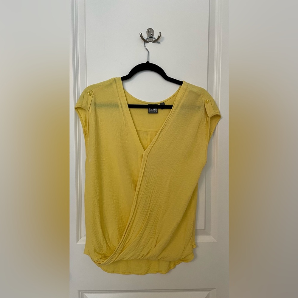 Yellow Crepe Shortsleeved Shirt